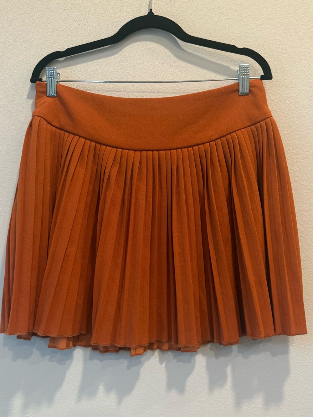 SHEIN NWOT Rust Orange Pleated Skater Skirt